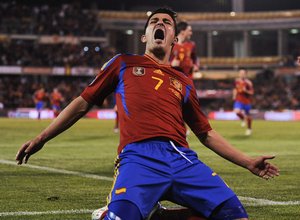 Вилья: "Рекордный гол посвятил Рейне" Форвард Барселоны и сборной Испании поделился впечатлениями после победы над сборной Чехии.
