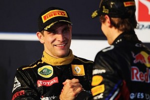 Булье: "Подиум оправдал нашу работу" Босс команды Рено поделился своими впечатлениями после третьего места Виталия Петрова на Гран-при Австралии.