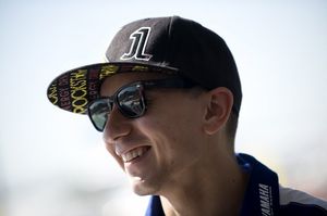 Moto GP. Лоренсо: "Я полон сил и мотивации" Чемпион мира 2010 года поделился своим прогнозом и воспоминаниями о треке в Хересе.
