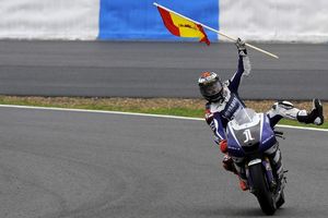 Moto GP. Лоренсо: "Надеюсь, это был хороший знак" Победитель Гран-при Испании поделился своими впечатлениями и надеждами на сезон.