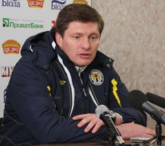 Гордеев: "Пропущенным голом мы дали козырей в руки Кривбассу" Главный тренер донецкого Металлурга уверен, что его команда не заслуживала поражения в Кри...