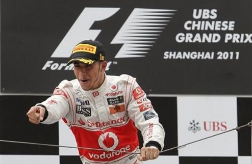 Хэмилтон: "Одна из лучших моих гонок" Пилот Макларен был в восторге от своей победы на Гран-при Китая.