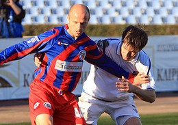 Крымское дерби вновь состоится в Симферополе Севастополь не успевает реконструировать родной стадион к последнему матчу сезона. 