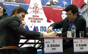 Грищук: "Мы присутствуем при похоронах классических шахмат" По мнению российского гроссмейстера Александра Грищука, интерес к классическим шахматам, в к...