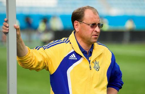 Яковенко назвал предварительный список футболистов на ЧЕ-2011 Наставнику молодежной сборной Украины предстоит отсеять 17 игроков. 