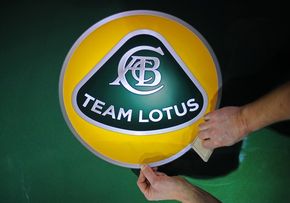 Lotus Group вновь пойдет в суд Разбирательство за использование бренда Lotus в названии команды Формулы-1 еще не закончено.