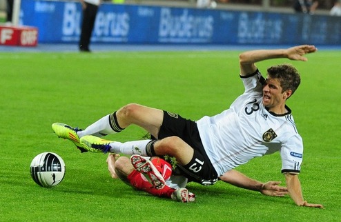 Германия вырывает победу над Австрией, французы теряют в Минске Сегодня прохошли очередные отборочные матчи на Евро-2012.