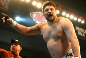 Мир призывает Нельсона к смене весовой категории Экс-чемпион UFC в тяжелом весе считает, что Рою Нельсону мешает его лишний вес.