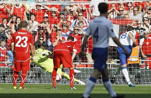 Англия избежала поражения + ВИДЕО Подопечным Капелло довелось продемонстрировать характер в матче отбора на Евро-2012 против швейцарцев. 