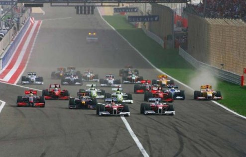 Гран-при Бахрейна может не состояться Руководители Формулы 1 могут все-таки не решиться проводить гонку в опасной державе.