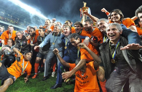 УПЛ. Динамо — Металлист уже в первом туре Сегодня стал известен календарь сезона 2011/2012