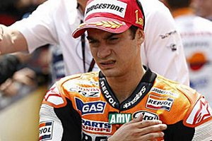 MotoGP. Педроса перенес очередную операцию Сезон 2011-го года превращается для Даниэля в настоящий кошмар.