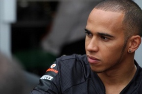Хэмилтон: "Необходимо возвращать утраченные позиции" Британский гонщик рассказал о своих ожиданиях от Гран-при Европы.