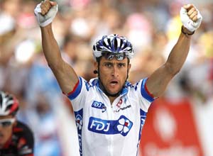 Велоспорт. FDJ также отправляет девять спортсменов Как и большинство команд, FDJ огласила список гонщиков на Тур де Франс, состоящий из девяти фамилий.