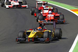 GP2. Гросжан получил штраф Лидер чемпионат потеряет 10 позиций на старте на Гран-при Великобритании.