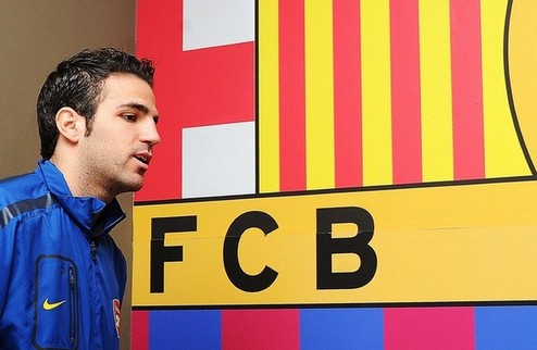 Барселона и Арсенал договорились? Целый ряд европейских источников утверждает о завершении эпопеи с трансфером Сеска Фабрегаса в каталонский клуб.