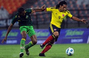 Фалькао: "Нельзя недооценивать Аргентину" Голеадор сборной Колумбии с уважением относится к следующему сопернику на Копа Америки.