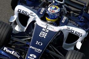 Уильямс и Рено возобновят сотрудничество в 2012 году Со следующего сезона английская команда перейдет на французские двигатели.
