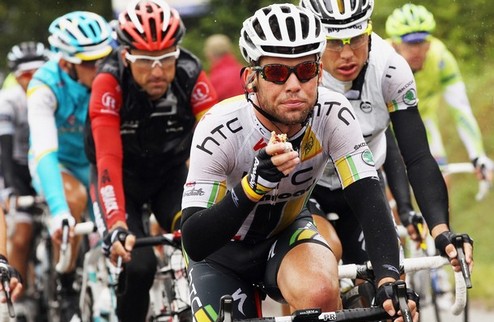 Час Кэвендиша настал! Пятый этап Тур де Франс оказался сложнее, чем думали, но победе Марка Кэвендиша (Великобритания - HTC-Highroad) это не помешало.