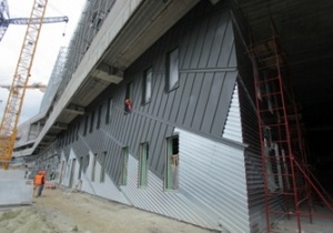 Евро-2012: админздание арены Львова завершено на 87% Сейчас на этом объекте продолжаются внутри-отделочные работы.