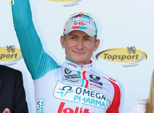 Грайпель: "Для победы нужно рисковать" Седьмой этап Большой Петли закончился для Андре Грайпеля из Omega-Pharma-Lotto третьим местом.