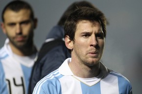 Маскерано: "Не стоит обвинять Месси" Капитан сборной Аргентины говорит, что в плохой игре команды виноваты все игроки.