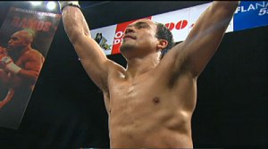 Хуан Мануэль Маркес потренировался на Рамосе Чемпион в легком весе по версии WBA/WBO Хуанма Маркес (53-5-1, 39 нок) провел проходной поединок у себя на ...