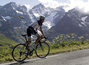 Тур де Франс завоевывает Европу Во многих европейских странах число зрителей Большой Петли взлетело в воздух.