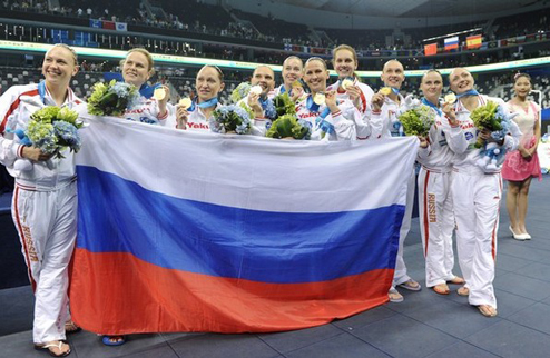 Синхронное плавание. Россиянки устанавливают рекорд В произвольной программе золото опять досталось девушкам из России.