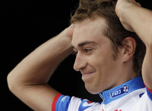 Руа наградили красным номером Жюри по итогам Тур де Франс назвали Жереми Руа из FDJ самым агрессивным гонщиком за весь Тур.