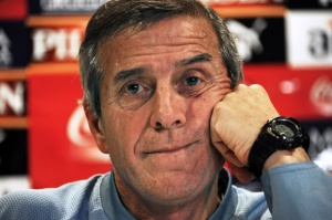 Табарес: "Эта победа объединит уругвайцев"  Главный тренер Уругвая видит в выигрыше Копа Америка политические мотивы.