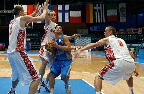 ЧЕ U-18. По сборной Украины снова проехались катком В первом матче турнира за выживание команду Дмитрия Маркова не заметили греки.