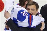 Российских хоккеистов сняли с рейса из-за пьянства