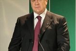 Янукович: обсуждения проблем ФФУ следует отложить на следующий год