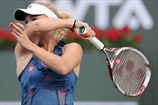 Индиан-Уэллс (WTA). Возняцки неудержима, Клийстерс прекращает борьбу