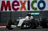 Формула-1. Хэмилтон: "Трасса в Мексике безумно скользкая"