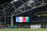 Боснийские фанаты избили болельщика, сорвавшего минуту молчания перед матчем с Ирландией