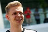 Формула-1. Магнуссен подписал контракт с Renault