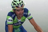 Дисквалифицированный испанский велогонщик заплатит компенсацию своей команде