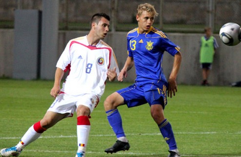 Украинские юноши (U-19) уступили румынским сверстникам Решающей в матче стала концовка поединка. 