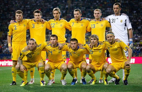 Рейтинг ФИФА: еще минус три позиции для Украины Национальная сборная Украины под угрозой вылета из топ-50 национальных сборных мира. 