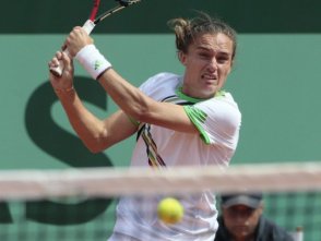 Долгополов: "Спина почти не болит" Украинский теннисист Александр Долгополов прокомментировал свой выход в четвертый раунд Открытого чемпионата США.