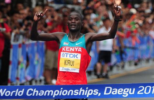 Марафон остался за кенийцами  Так же, как и в женском марафоне, медали были разыграны представителями Кении.