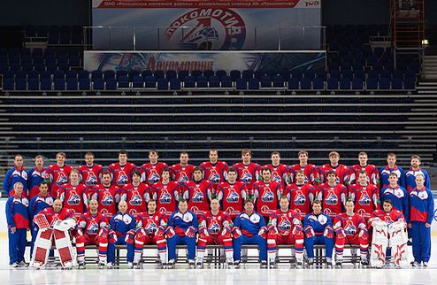Они больше не выйдут на лед Стали известны фамилии игроков Локомотива, погибших в страшной авиакатастрофе в Ярославле.