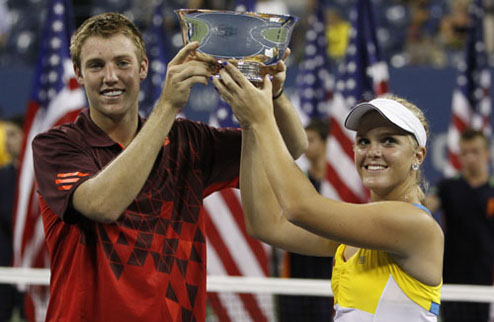 Стали известны имена первых чемпионов US Open-2011 В смешанном разряде определились имена чемпионов на Открытом первенстве США.