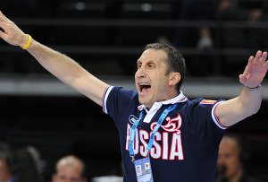 Блатт: "Кириленко напоминает красивого мустанга" Тренер сборной России был очень рад победе над Сербией в 1/4 Евробаскета. 