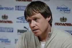 Кононов: "Футболисты так и не смогли раскрепоститься" Послематчевый комментарий главного тренера Карпат.