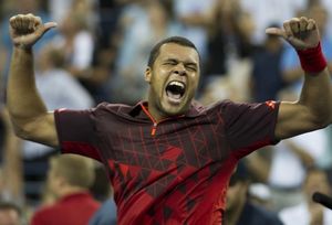 Тсонга: "Наконец-то взял реванш" Французский теннисист не скрывал восторга от победы над Александром Долгополовым в полуфинале турнира в Метце.