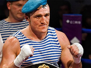Лебедеву поможет украинский боксер Российский боец продолжает подготовку к бою с Джеймсом Тони.