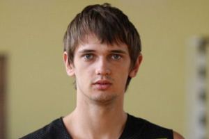 Тонченко продолжит карьеру в Кремне Некогда суперперспективный разыгрывающий оказался в клубе Высшей Лиги. 